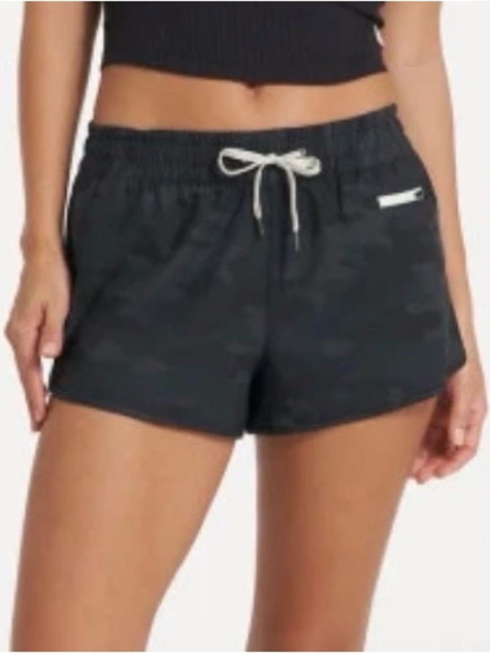 Vuori Clementine Short 2.0 Black Camo Women’s Running Shorts XL